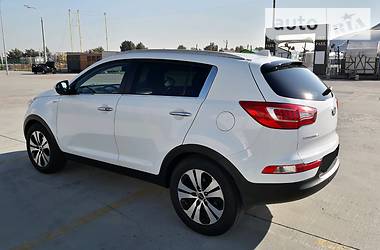 Внедорожник / Кроссовер Kia Sportage 2013 в Киеве