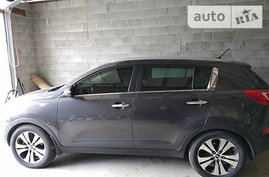 Позашляховик / Кросовер Kia Sportage 2012 в 