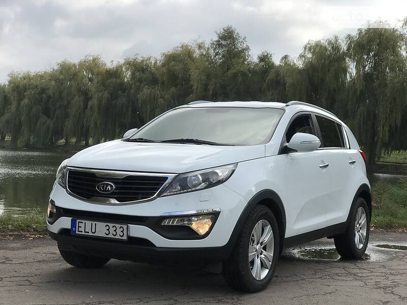 Внедорожник / Кроссовер Kia Sportage 2012 в Ровно