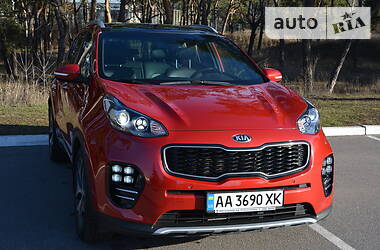 Внедорожник / Кроссовер Kia Sportage 2017 в Киеве