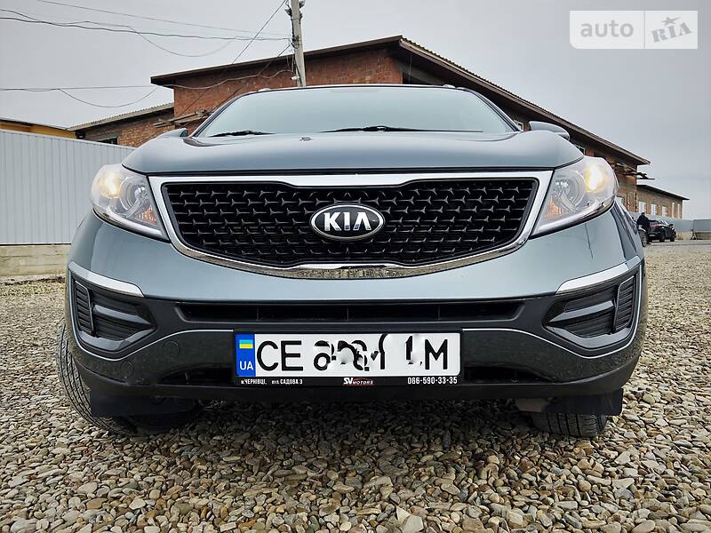 Позашляховик / Кросовер Kia Sportage 2014 в Чернівцях