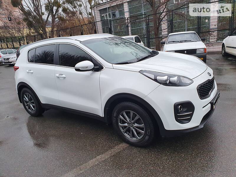 Позашляховик / Кросовер Kia Sportage 2017 в Києві