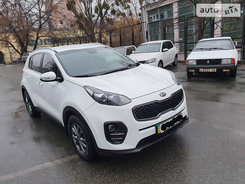 Позашляховик / Кросовер Kia Sportage 2017 в Києві