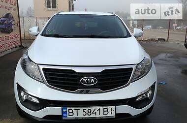 Позашляховик / Кросовер Kia Sportage 2012 в 