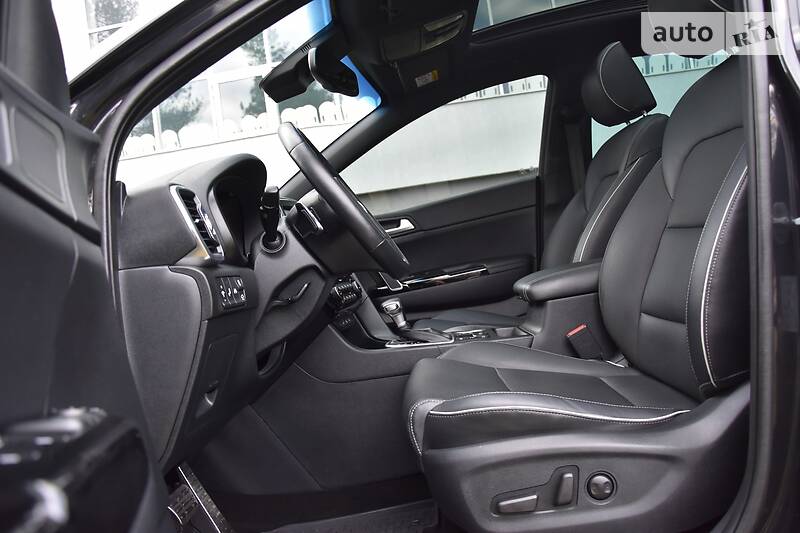 Позашляховик / Кросовер Kia Sportage 2016 в Львові фото 36 Позашляховик / Кросовер Kia Sportage 2016 в Львові