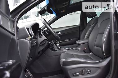 Позашляховик / Кросовер Kia Sportage 2016 в 