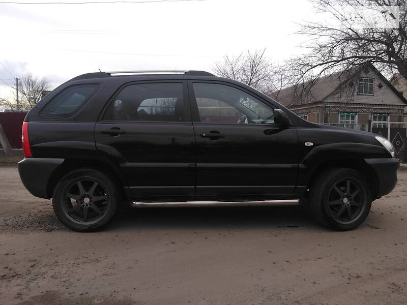 Позашляховик / Кросовер Kia Sportage 2004 в Дніпрі