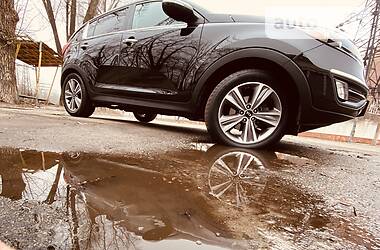 Позашляховик / Кросовер Kia Sportage 2014 в 