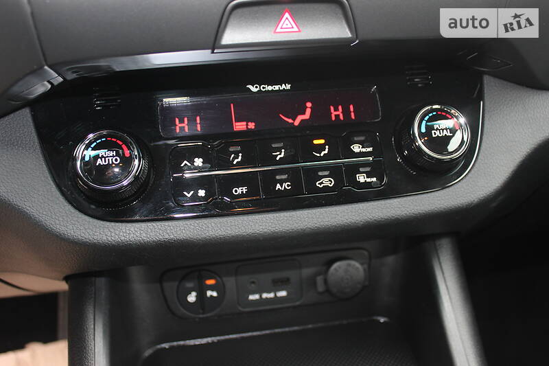 Хетчбек Kia Sportage 2014 в Хусті