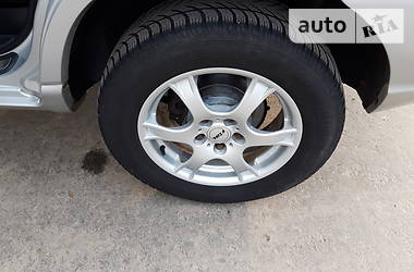 Позашляховик / Кросовер Kia Sportage 2007 в 