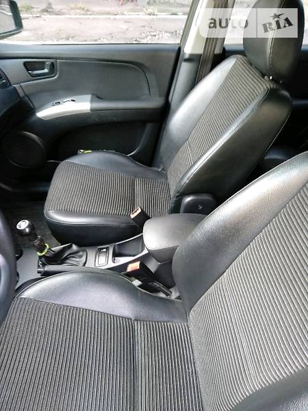 Позашляховик / Кросовер Kia Sportage 2007 в Ємільчиному