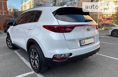 Позашляховик / Кросовер Kia Sportage 2018 в 