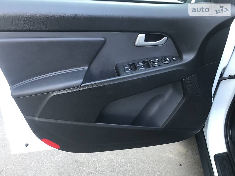 Позашляховик / Кросовер Kia Sportage 2012 в Одесі фото 10 Позашляховик / Кросовер Kia Sportage 2012 в Одесі