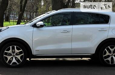 Позашляховик / Кросовер Kia Sportage 2017 в 