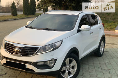 Позашляховик / Кросовер Kia Sportage 2011 в 