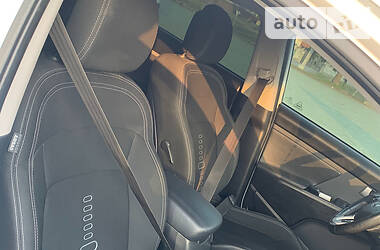 Позашляховик / Кросовер Kia Sportage 2011 в 