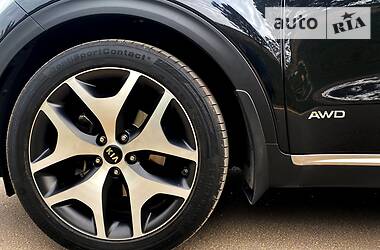 Позашляховик / Кросовер Kia Sportage 2017 в 