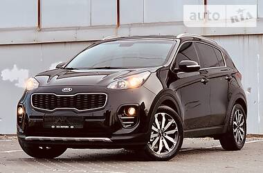 Позашляховик / Кросовер Kia Sportage 2016 в 