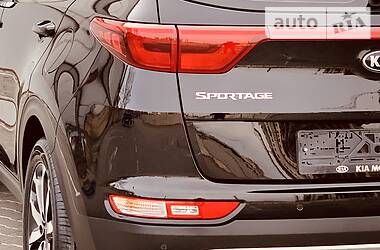Позашляховик / Кросовер Kia Sportage 2016 в 