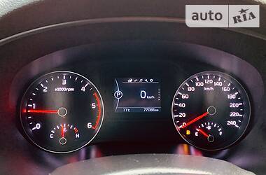 Позашляховик / Кросовер Kia Sportage 2016 в 