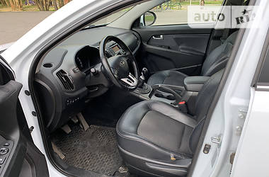 Внедорожник / Кроссовер Kia Sportage 2011 в Сумах