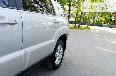 Позашляховик / Кросовер Kia Sportage 2007 в 