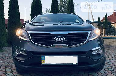 Внедорожник / Кроссовер Kia Sportage 2013 в Луцке