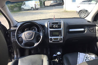 Внедорожник / Кроссовер Kia Sportage 2009 в Черновцах