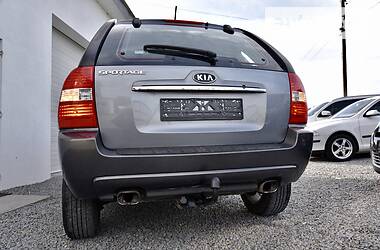 Позашляховик / Кросовер Kia Sportage 2007 в 
