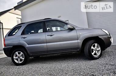Позашляховик / Кросовер Kia Sportage 2007 в 
