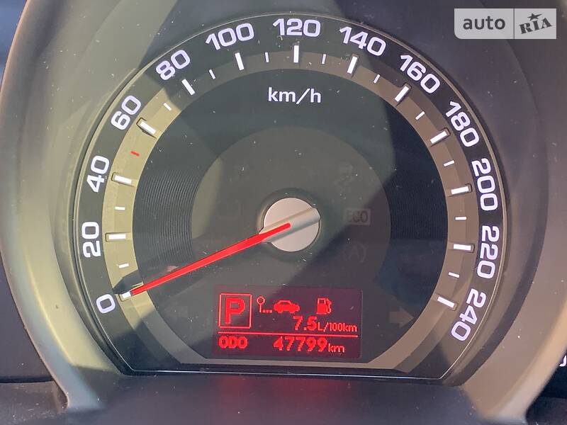 Позашляховик / Кросовер Kia Sportage 2012 в Києві фото 28 Позашляховик / Кросовер Kia Sportage 2012 в Києві