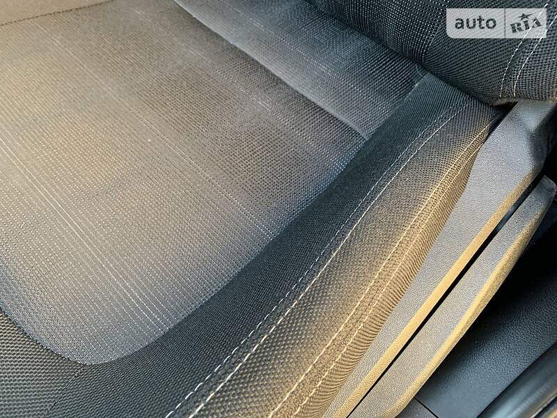 Позашляховик / Кросовер Kia Sportage 2012 в Києві фото 23 Позашляховик / Кросовер Kia Sportage 2012 в Києві