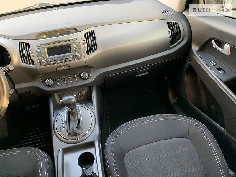 Позашляховик / Кросовер Kia Sportage 2012 в Києві фото 26 Позашляховик / Кросовер Kia Sportage 2012 в Києві