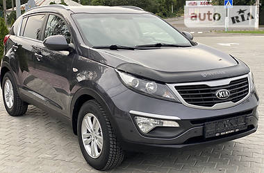 Внедорожник / Кроссовер Kia Sportage 2013 в Киеве