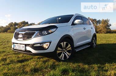 Позашляховик / Кросовер Kia Sportage 2010 в Львові