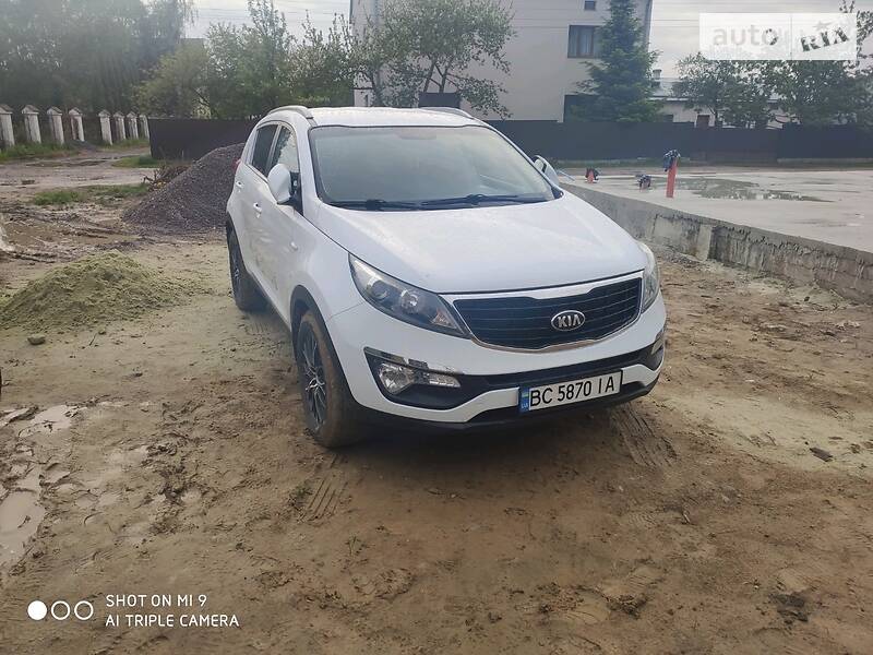 Позашляховик / Кросовер Kia Sportage 2014 в Золочеві фото 47 Позашляховик / Кросовер Kia Sportage 2014 в Золочеві