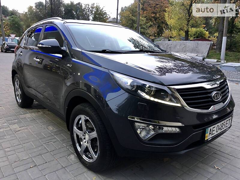 Внедорожник / Кроссовер Kia Sportage 2011 в Днепре