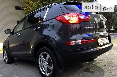 Внедорожник / Кроссовер Kia Sportage 2011 в Днепре