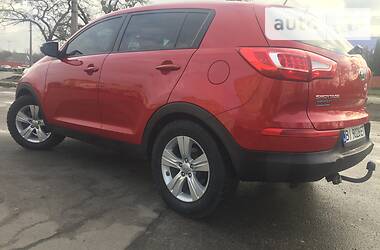 Внедорожник / Кроссовер Kia Sportage 2013 в Полтаве