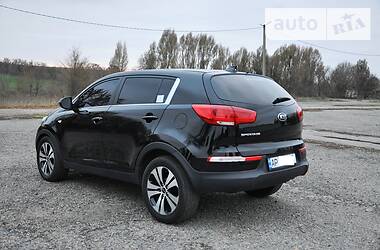 Внедорожник / Кроссовер Kia Sportage 2014 в Запорожье