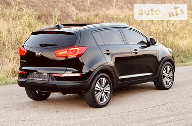 Внедорожник / Кроссовер Kia Sportage 2014 в Одессе