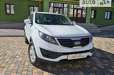 Внедорожник / Кроссовер Kia Sportage 2012 в Калуше