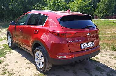 Внедорожник / Кроссовер Kia Sportage 2016 в Харькове