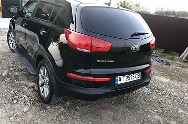 Внедорожник / Кроссовер Kia Sportage 2015 в Ивано-Франковске