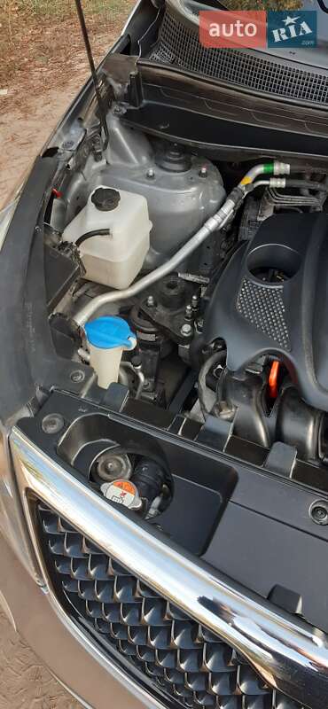 Внедорожник / Кроссовер Kia Sportage 2014 в Киеве