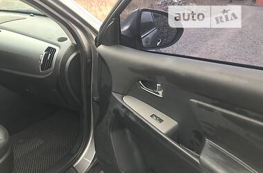 Внедорожник / Кроссовер Kia Sportage 2015 в 