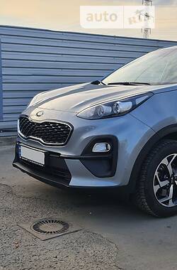 Внедорожник / Кроссовер Kia Sportage 2021 в Черновцах