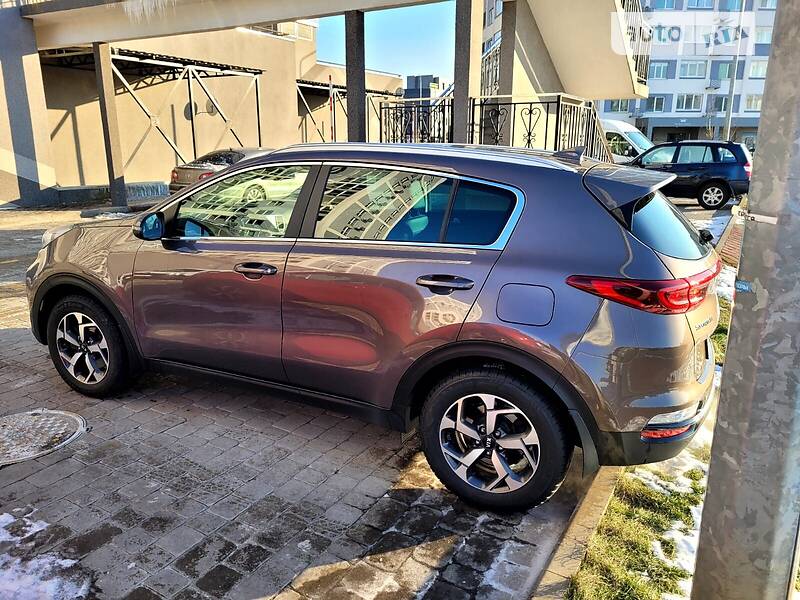 Внедорожник / Кроссовер Kia Sportage 2021 в Киеве