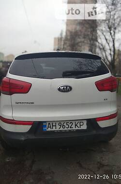 Внедорожник / Кроссовер Kia Sportage 2015 в Киеве