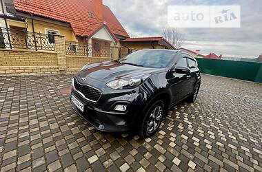 Позашляховик / Кросовер Kia Sportage 2021 в 